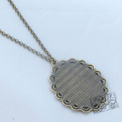 metal-necklace-206